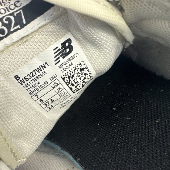 New Balance 327 Women's Mountain Teal Size 7 EUC - Picture 8 of 8